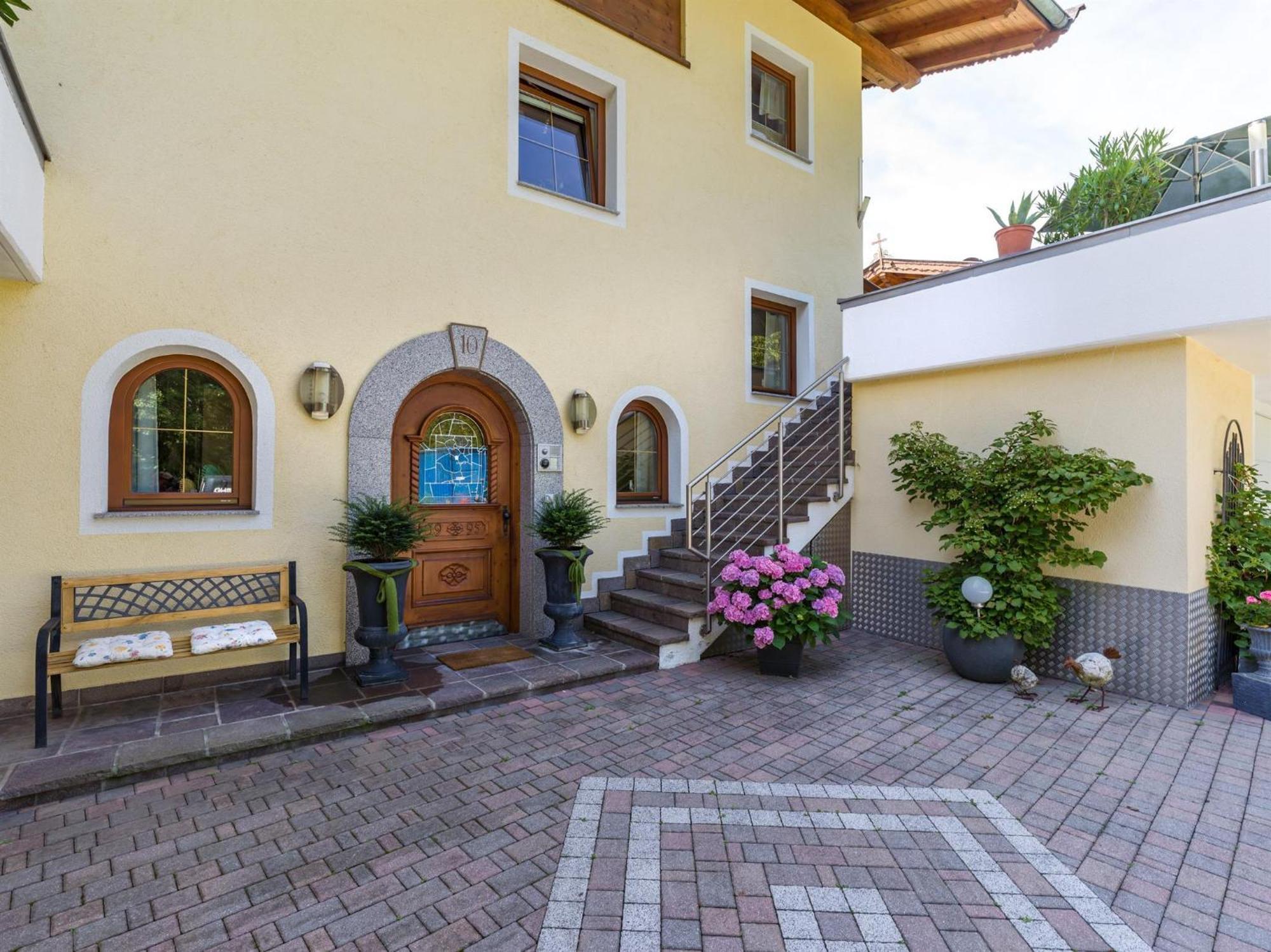 Ferienwohnung Gabriele ฮอพฟ์การ์เทน อิม บริกเซนทัล ภายนอก รูปภาพ